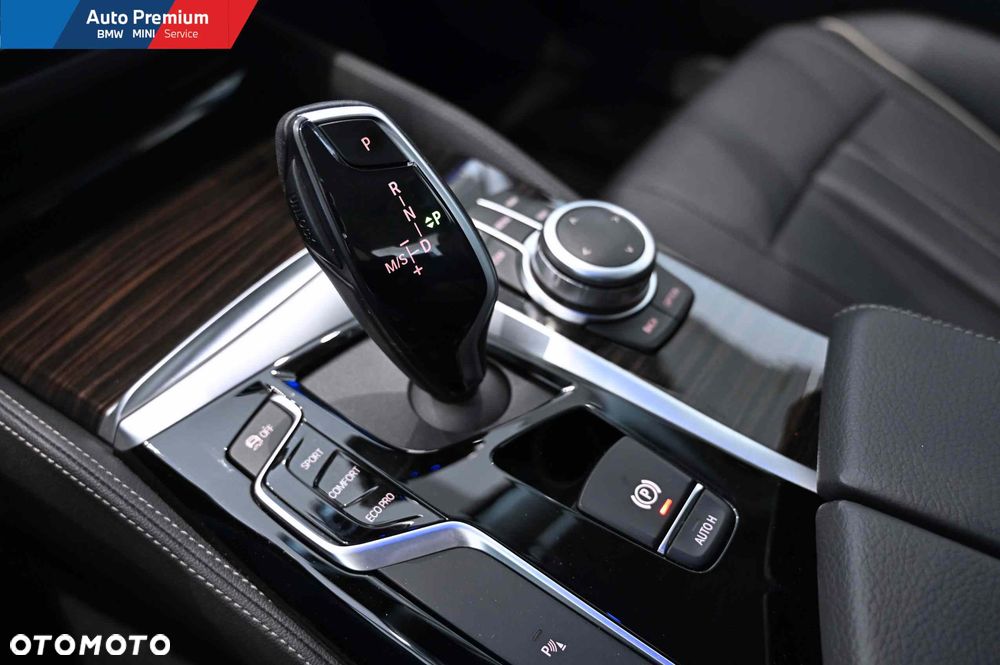 BMW Seria 5 520d - 7