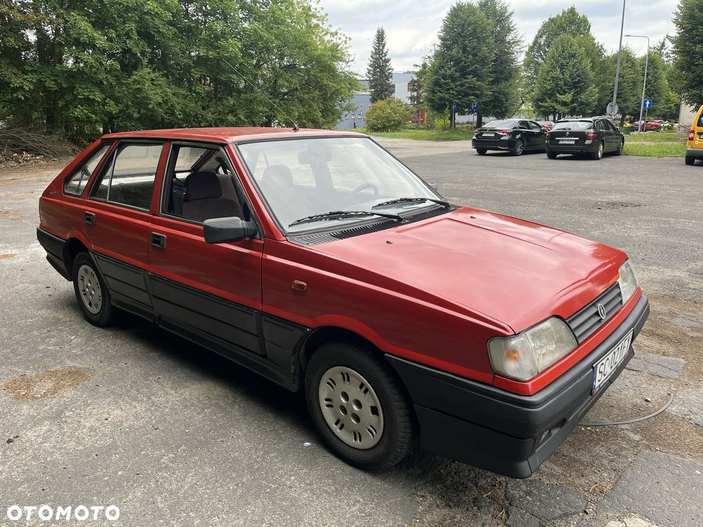 Polonez Caro - 1