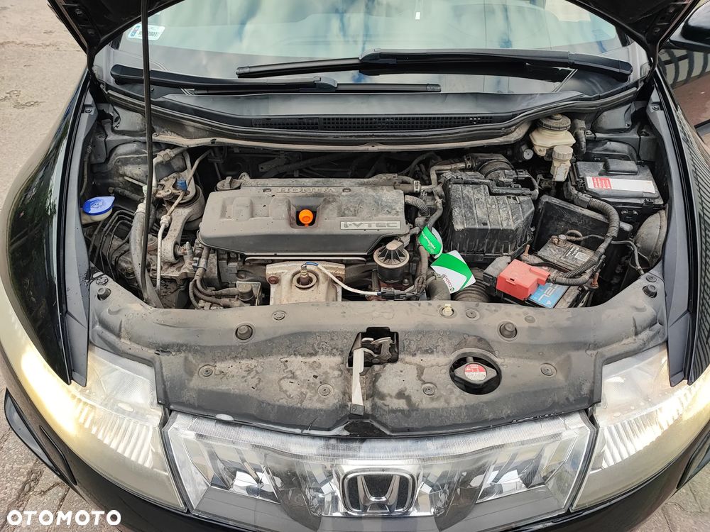 Honda Civic 1.8 Executive - 12