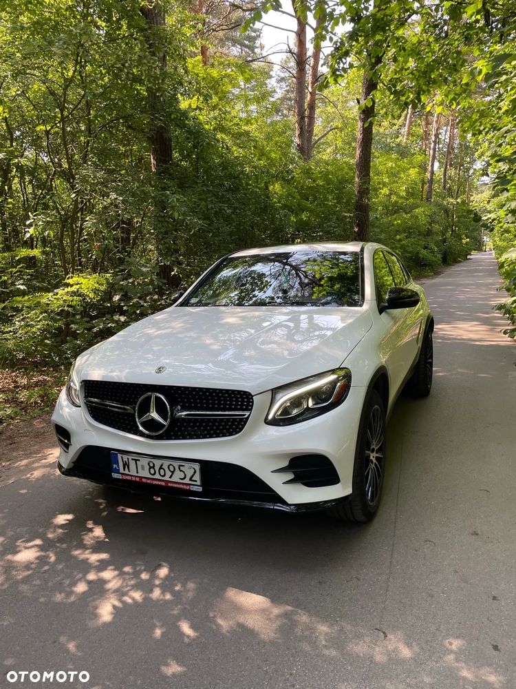 Mercedes-Benz GLC Coupe 300 4-Matic - 4