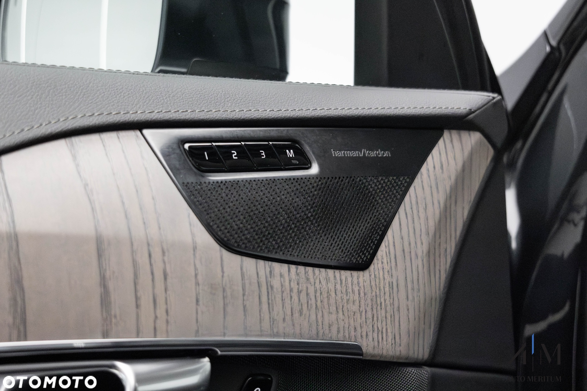 Volvo XC 90 B5 D AWD Ultimate Bright - 17