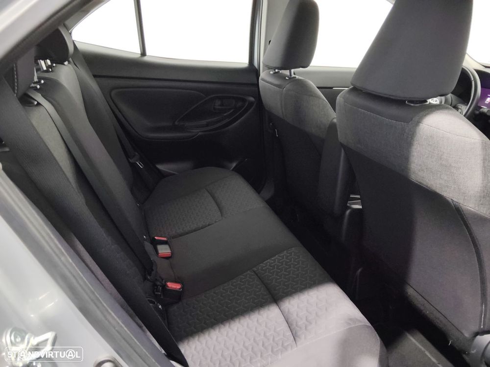 Toyota Yaris Cross 1.5 HDF Comfort Plus - 7