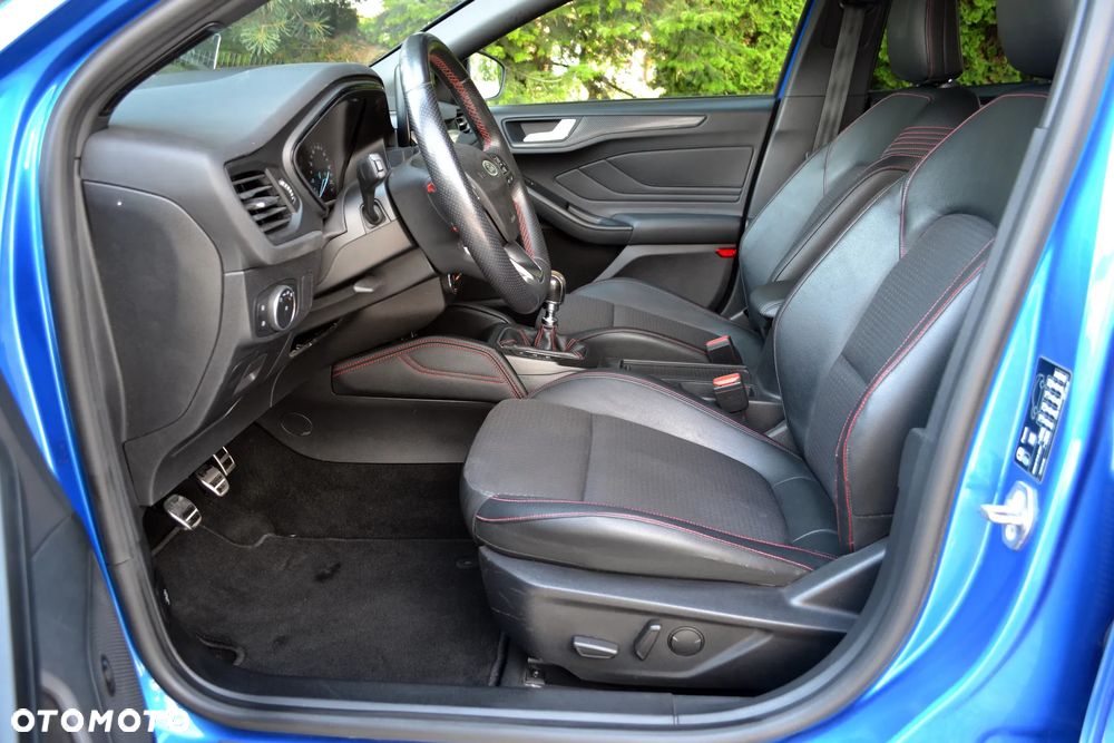 Ford Focus - 18