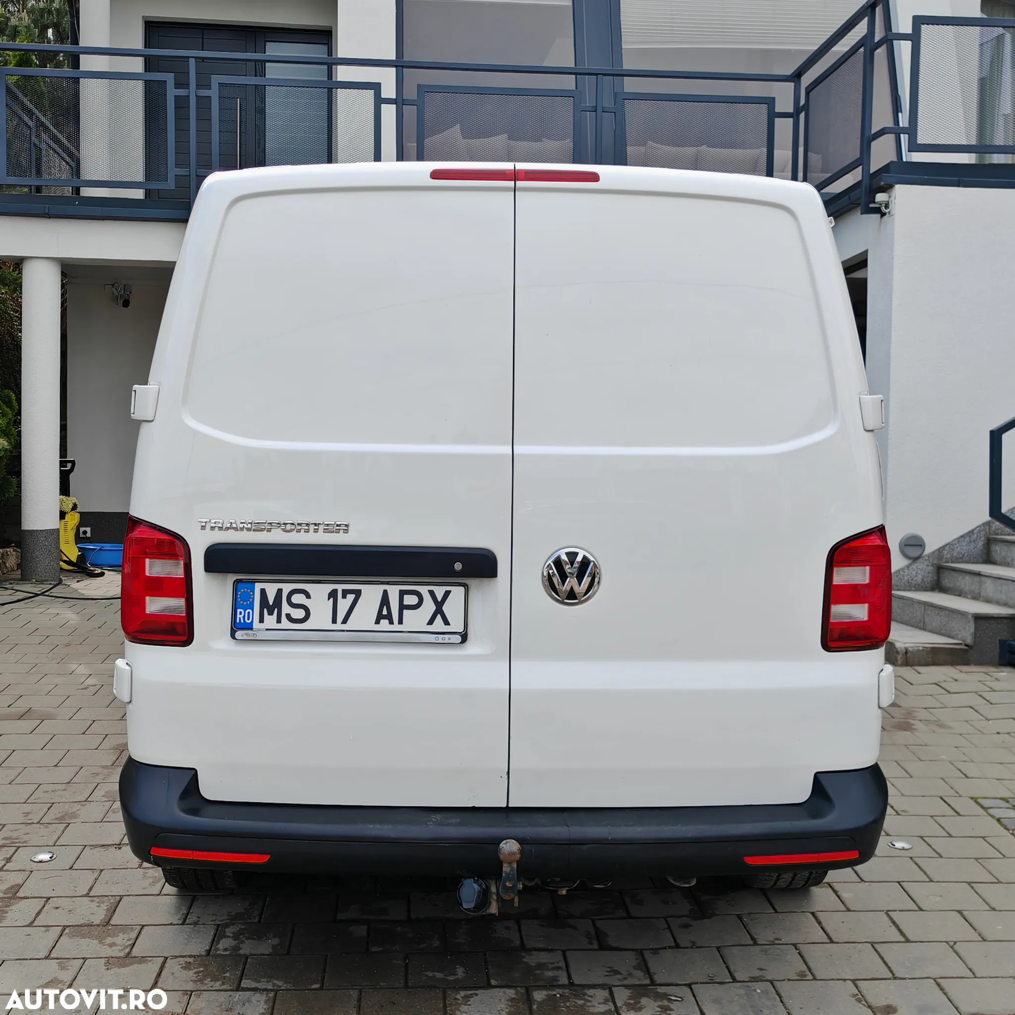 Volkswagen Transporter - 11