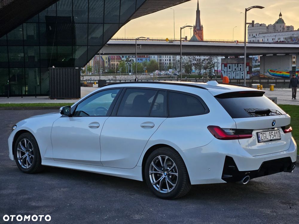 BMW Seria 3 320d Sport Line Shadow - 4