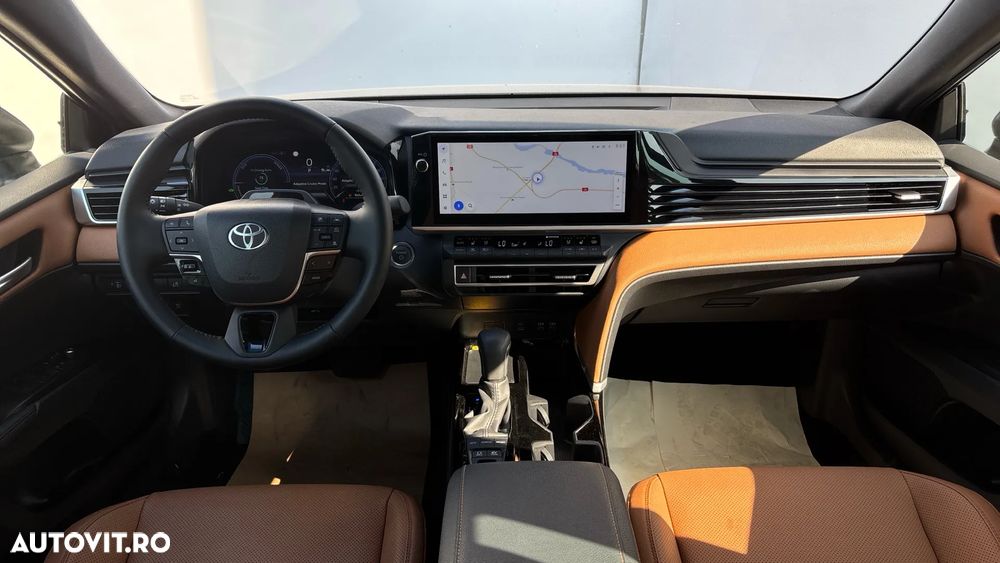 Toyota Camry 2.5 Exclusive - 8