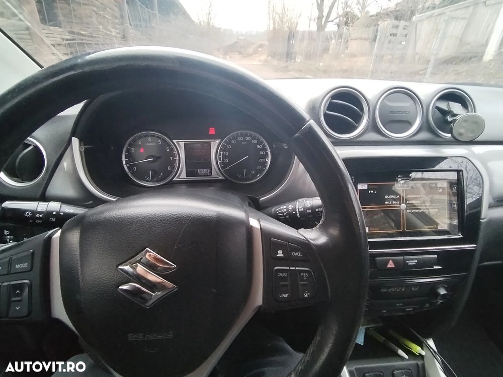 Suzuki Vitara 1.6 4X4 Passion - 6