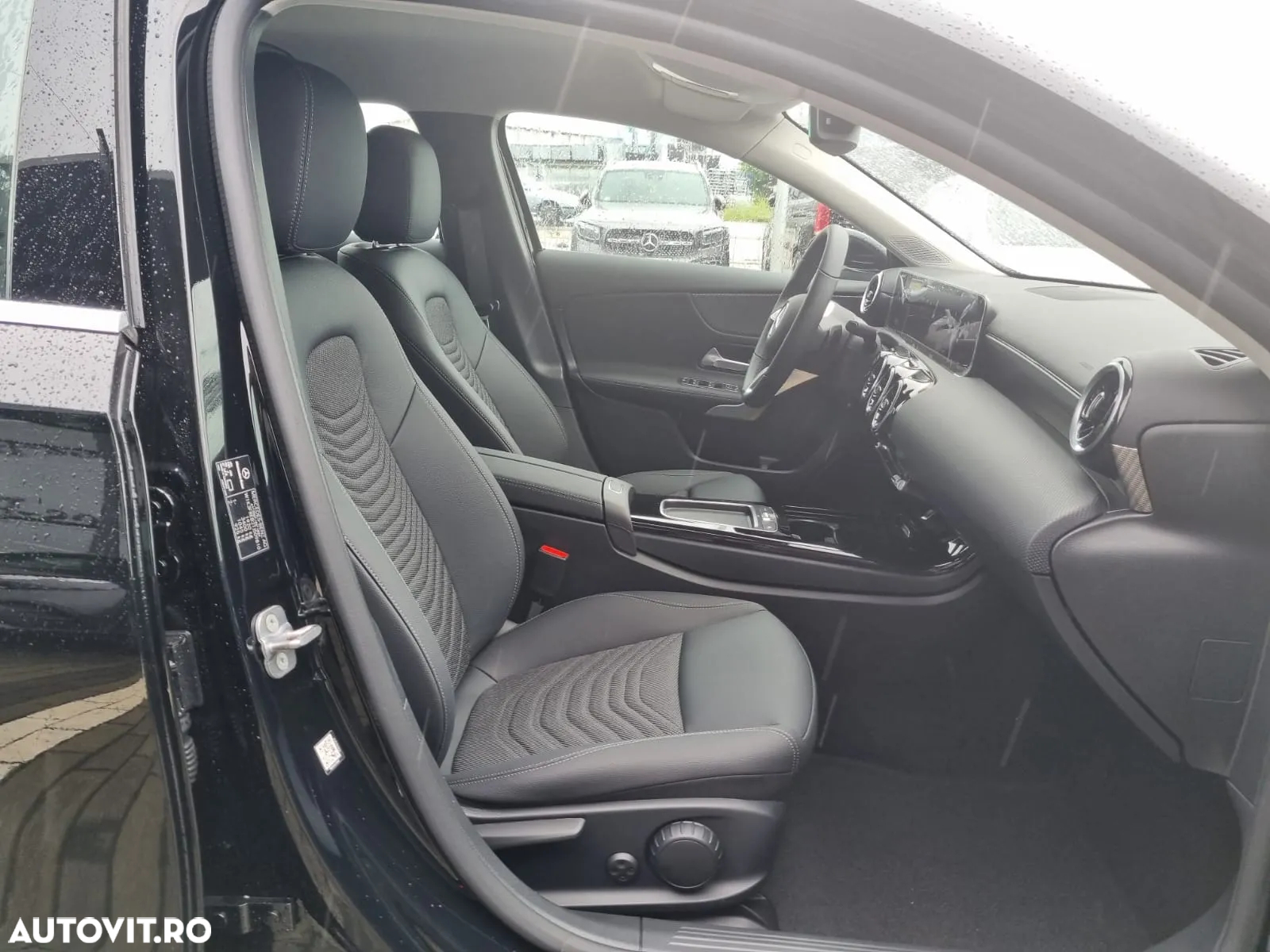 Mercedes-Benz A 180 MHEV 7G-DCT - 38