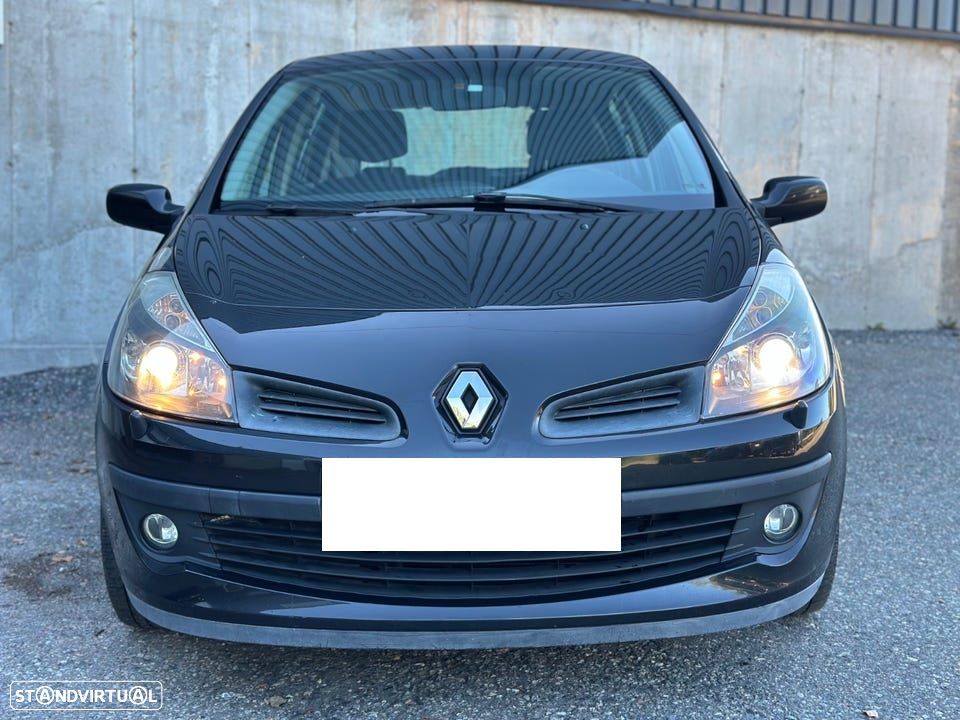 Renault Clio 1.2 16V Confort - 4