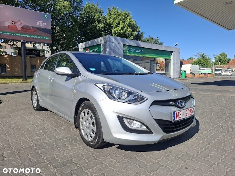 Hyundai i30 1.4 Comfort - 24