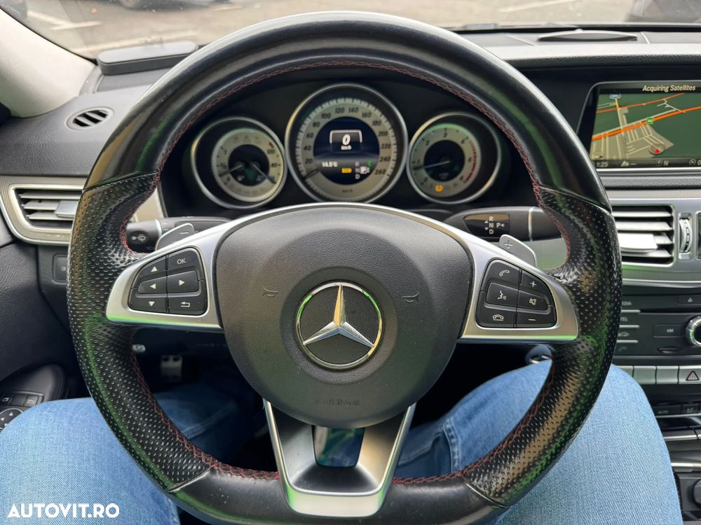 Mercedes-Benz E - 15