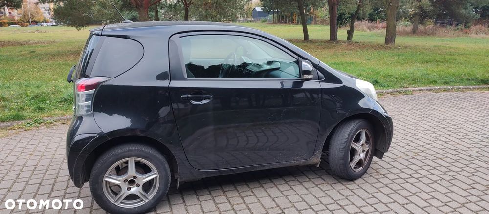Toyota iQ 1.0 - 7