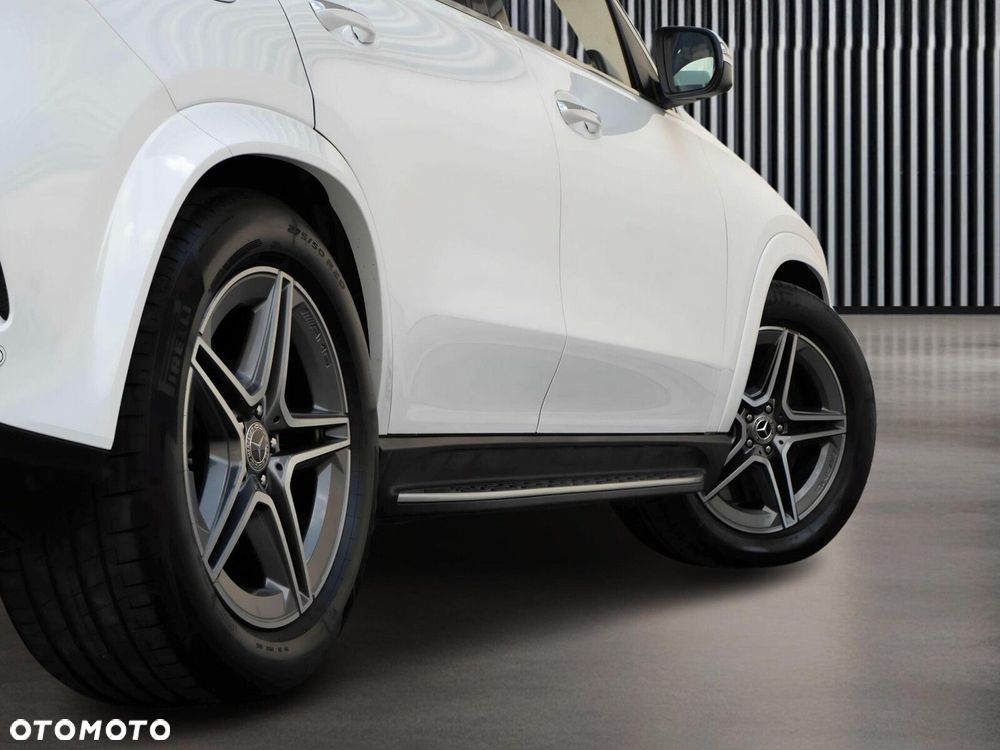 Mercedes-Benz GLE - 11