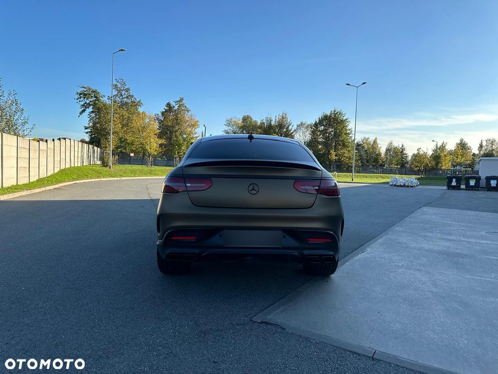 Mercedes-Benz GLE 350 d 4Matic 9G-TRONIC AMG Line - 19