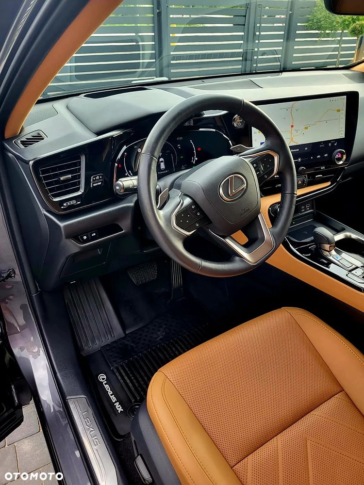 Lexus NX 350h Prestige AWD - 19