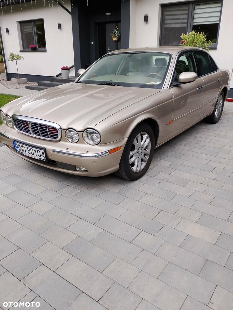 Jaguar XJ XJ8 3.5 Executive - 1