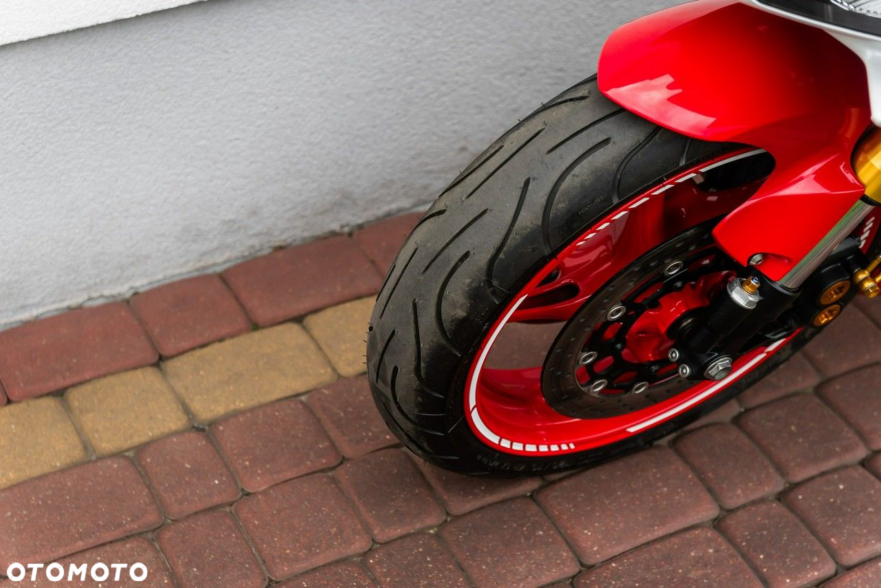 Yamaha R6 - 7