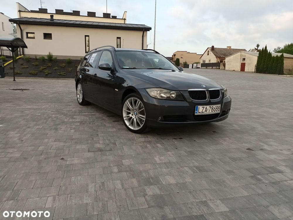 BMW Seria 3 320d - 2