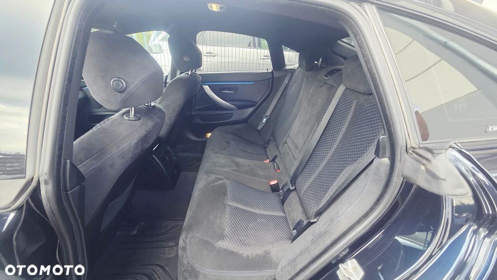 BMW Seria 4 428i xDrive M Sport - 22