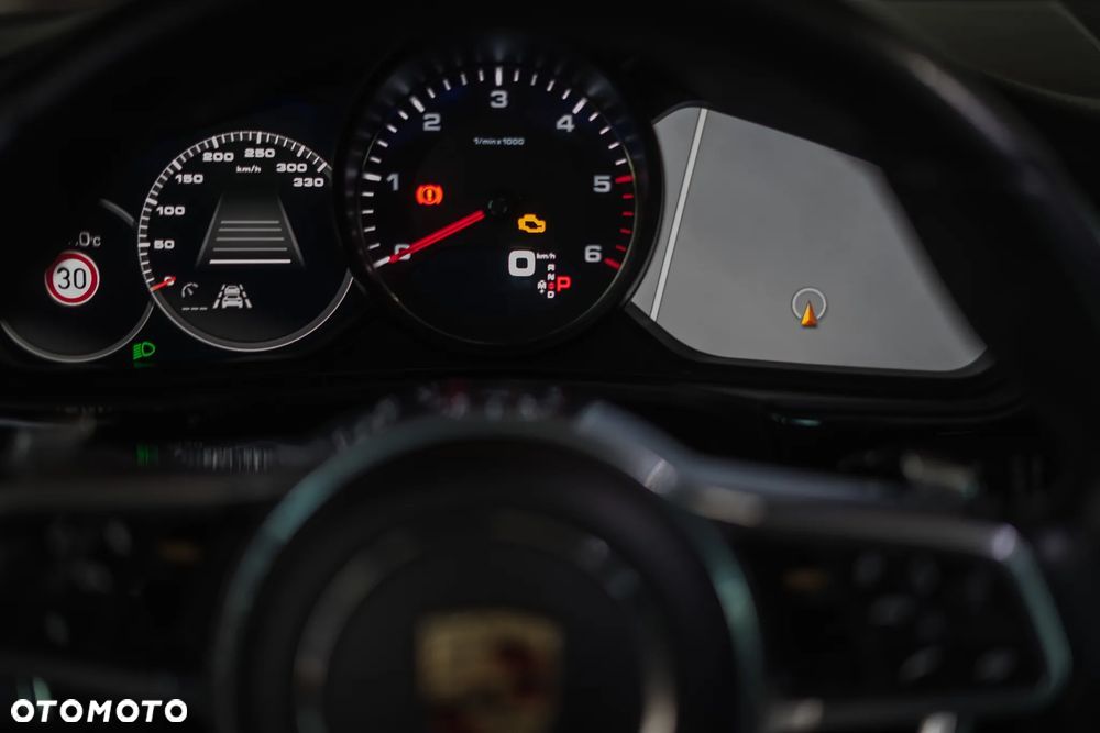 Porsche Panamera 4S Diesel - 16