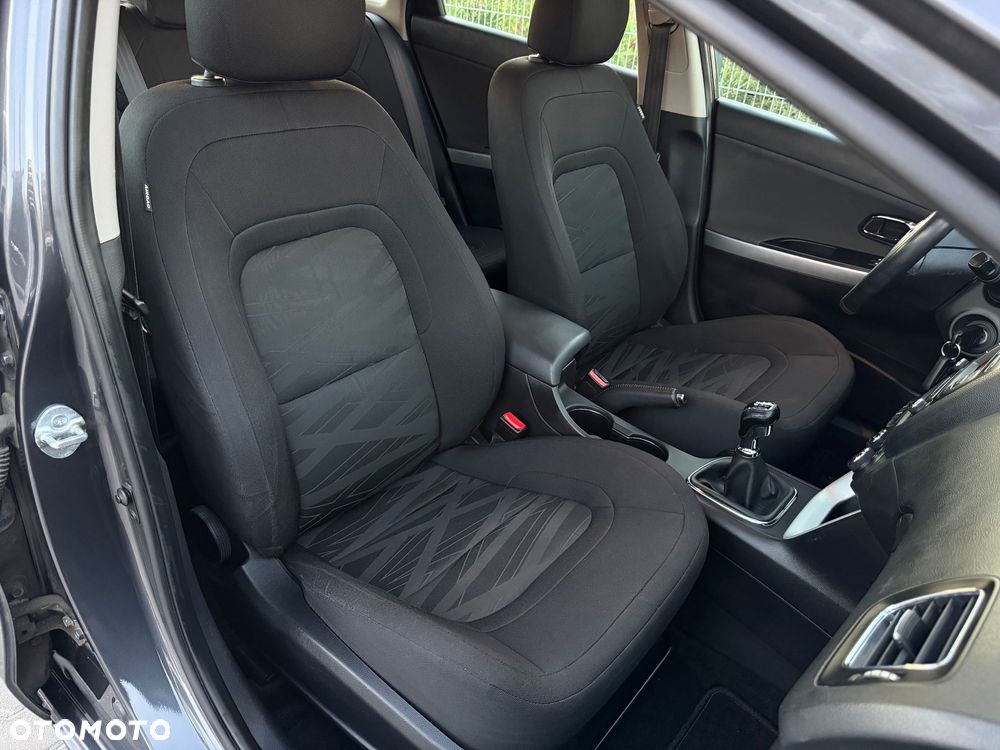 Kia Ceed - 26