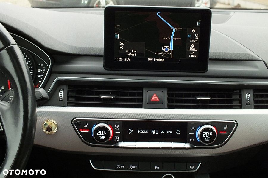 Audi A4 Limousine - 23