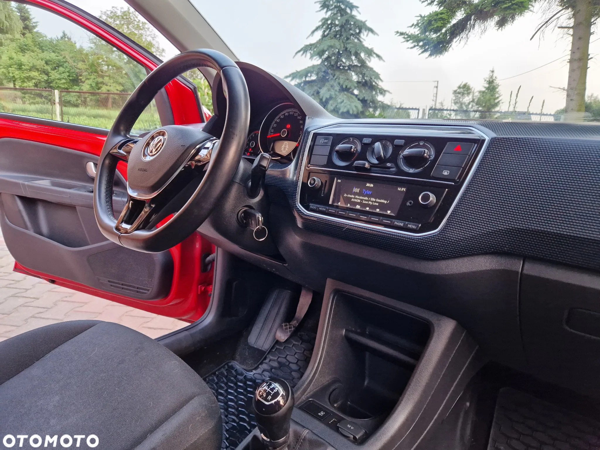 Volkswagen up! 1.0 move - 21