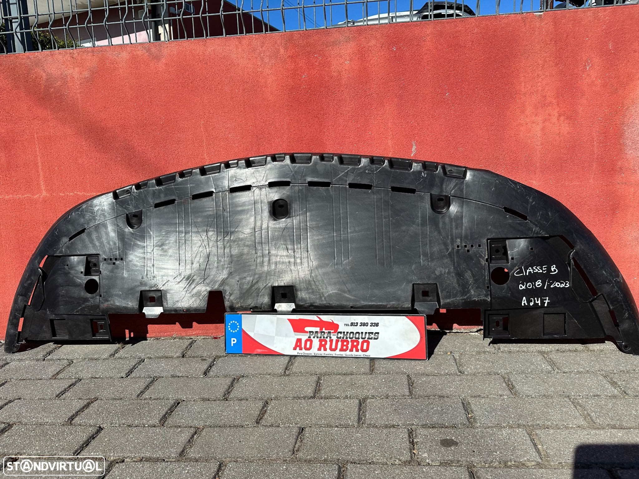 Base inferior parachoque Mercedes classe b 2018/2023 - 2