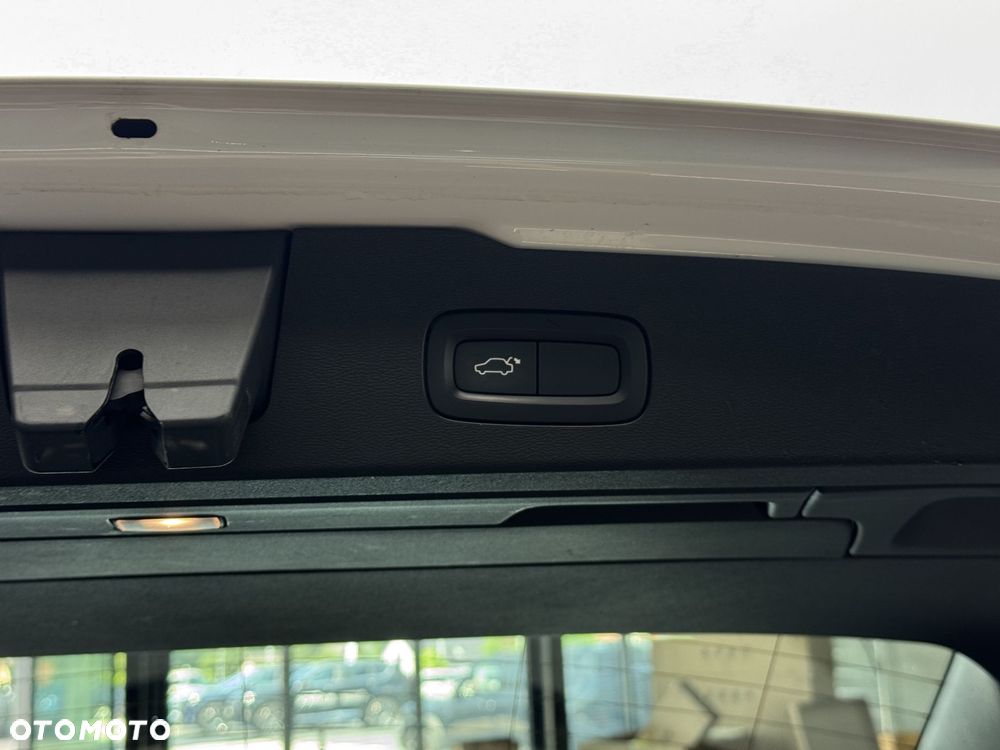Volvo V60 D4 Inscription - 20