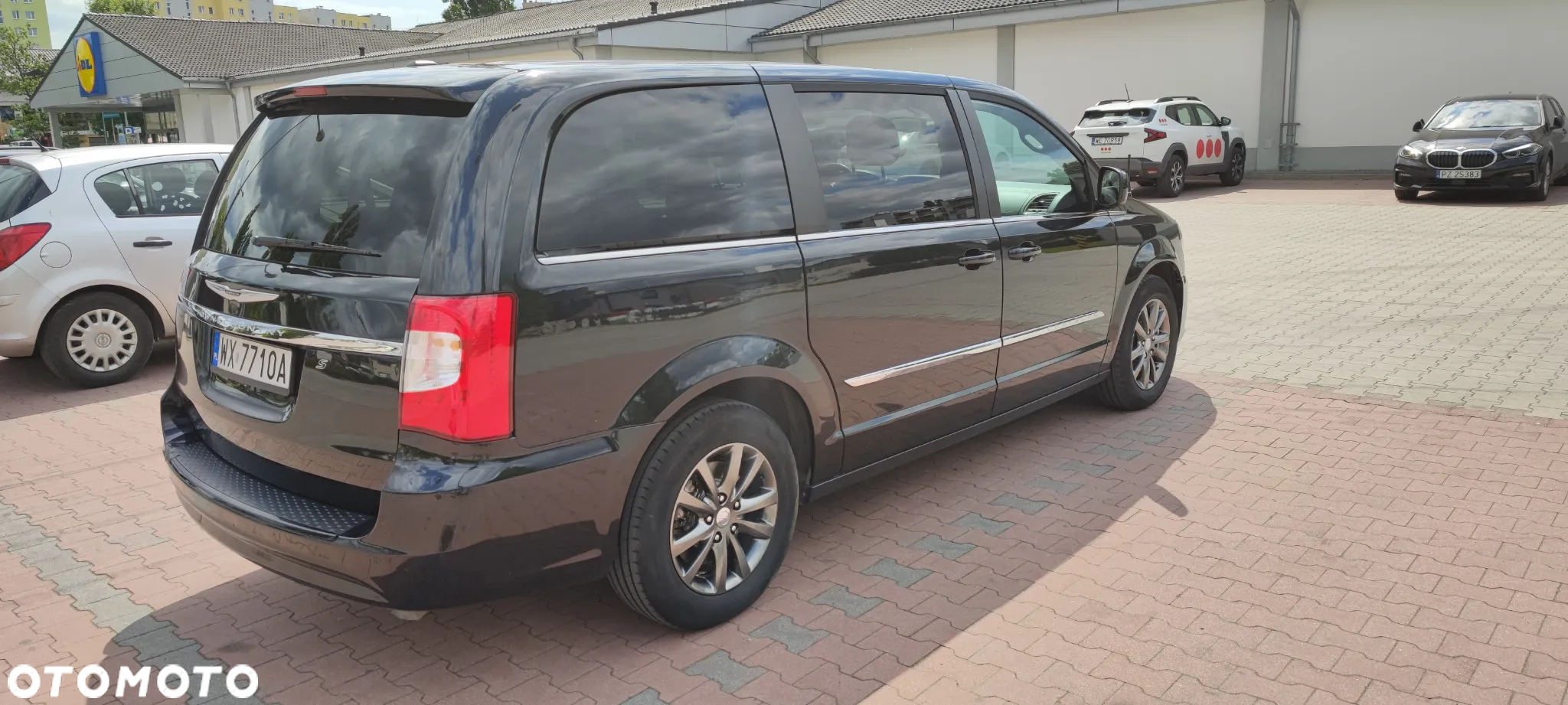 Chrysler Town & Country 3.6 Limited - 5