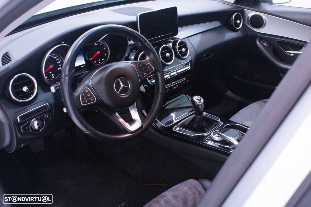 Mercedes-Benz C 220 - 6