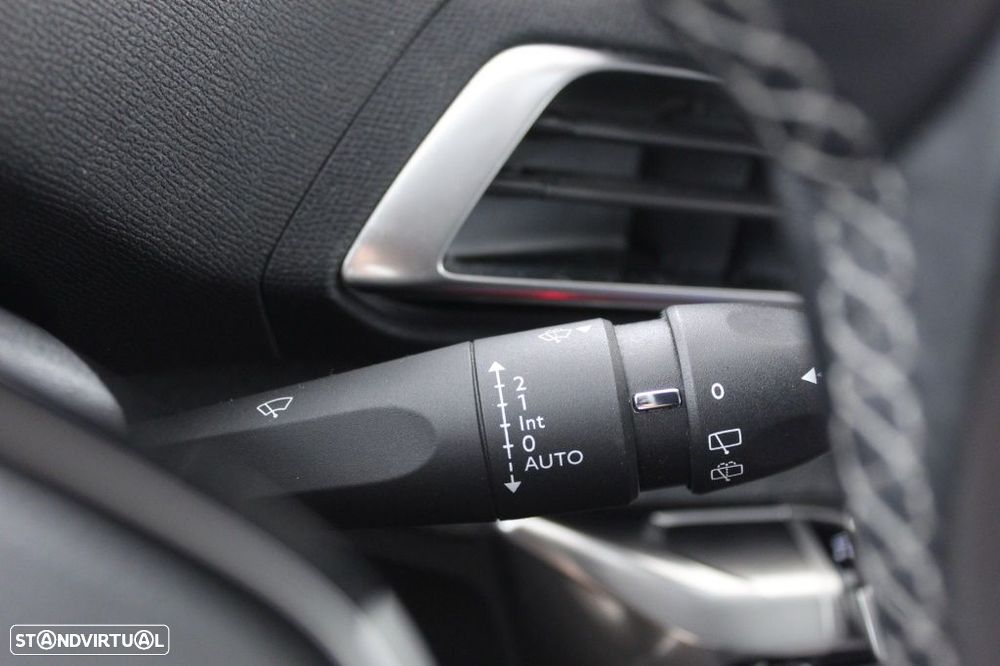 Peugeot 3008 1.5 BlueHDi Allure Pack - 27