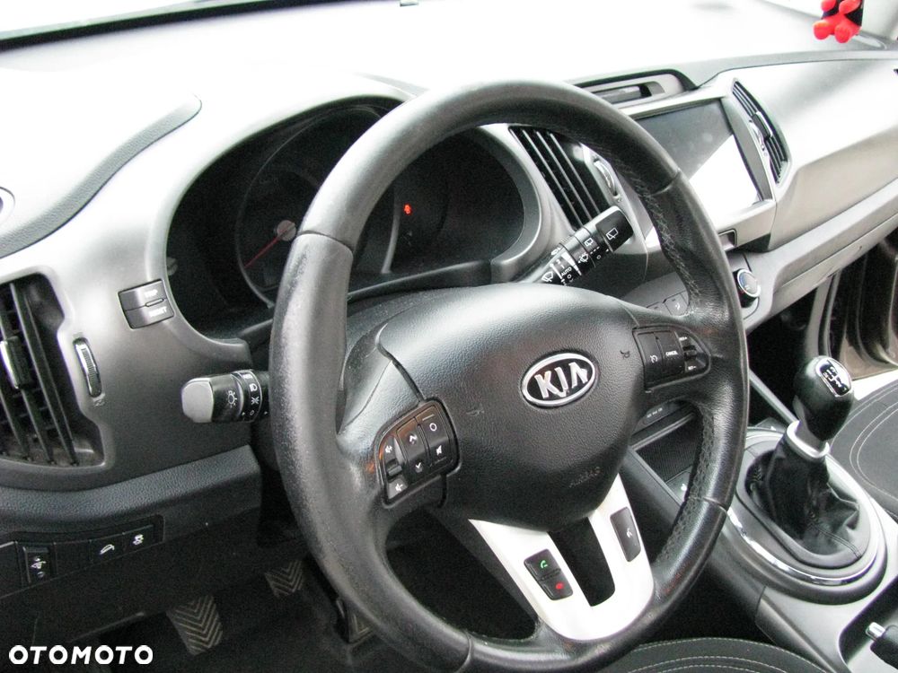 Kia Sportage - 10