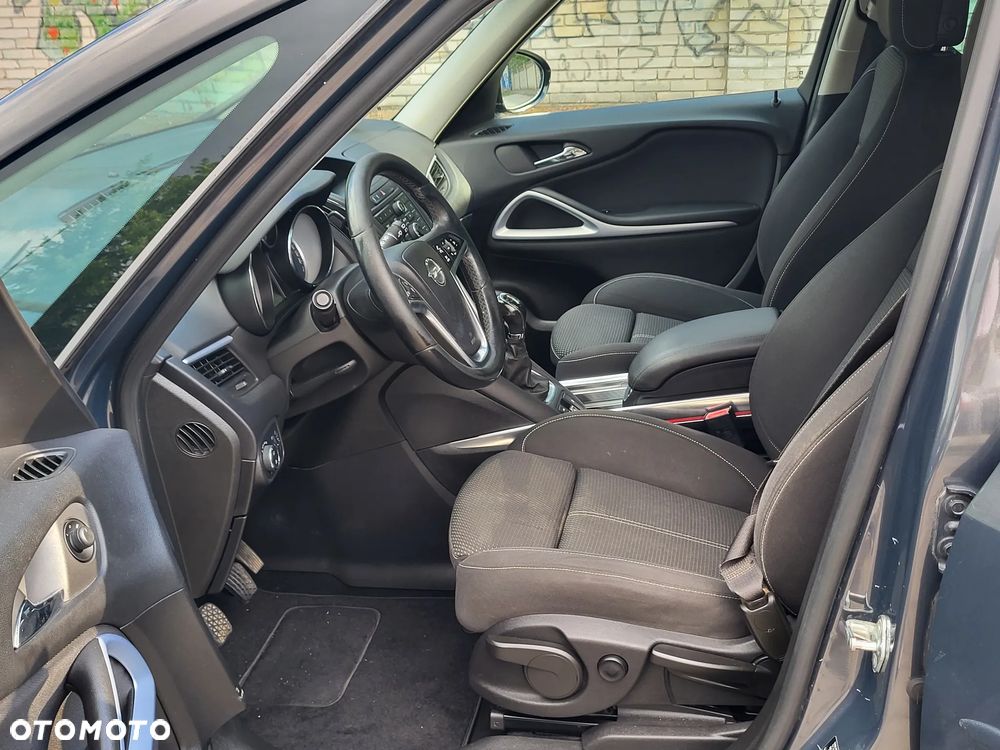 Opel Zafira Tourer 1.6 ECOTEC DIT ecoFLEX Start/Stop Edition - 16