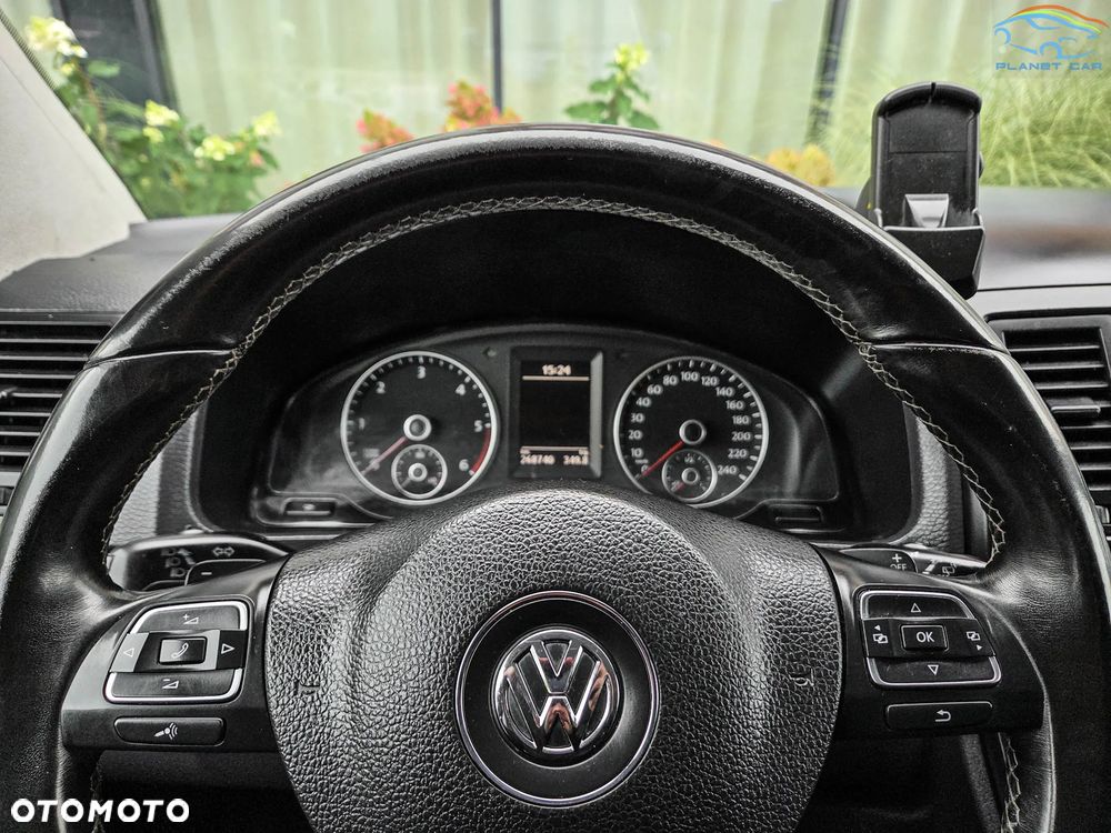 Volkswagen Multivan - 20