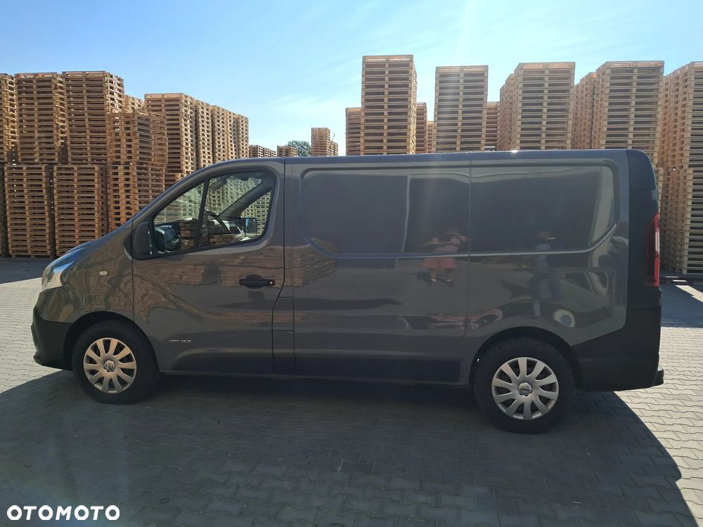Nissan NV300 - 7