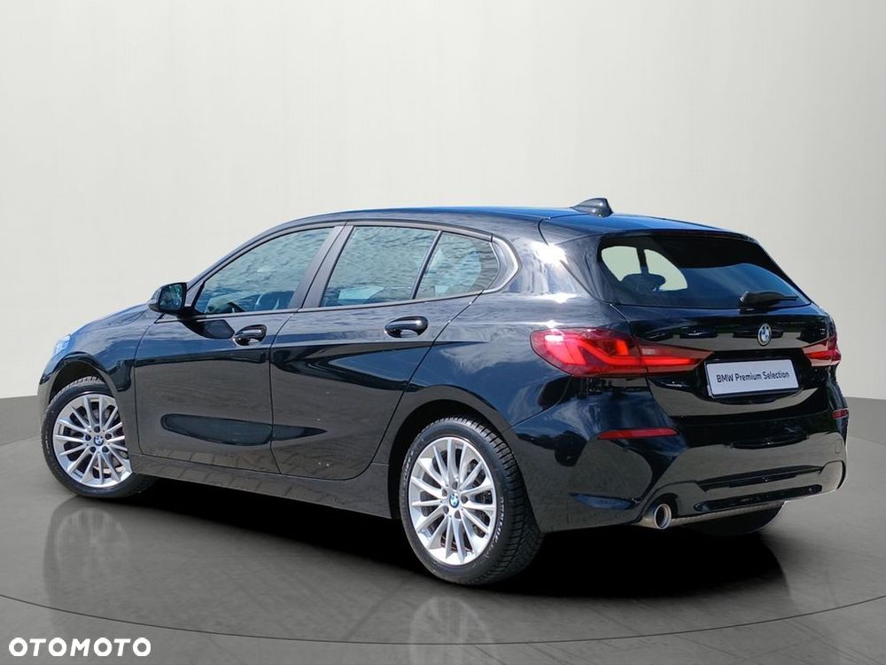 BMW Seria 1 118i - 4