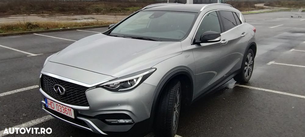 Infiniti QX30 - 2