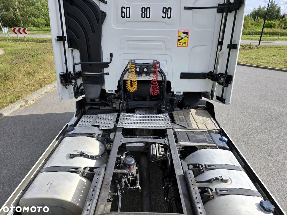 Renault GAMA T480 - 23