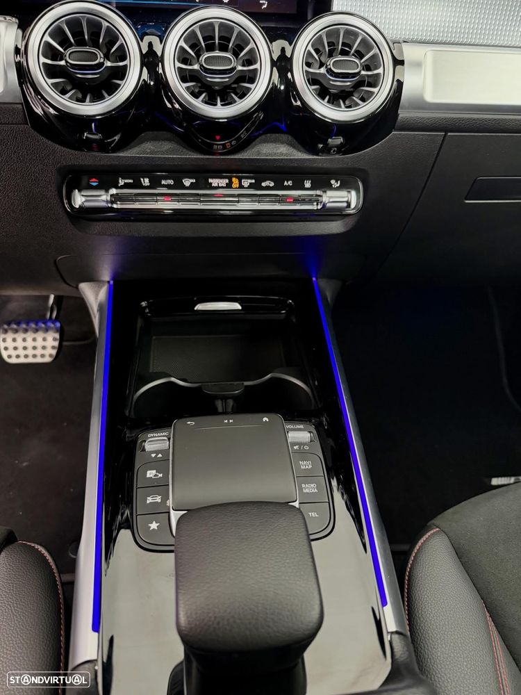 Mercedes-Benz EQB 250+ AMG Line - 14