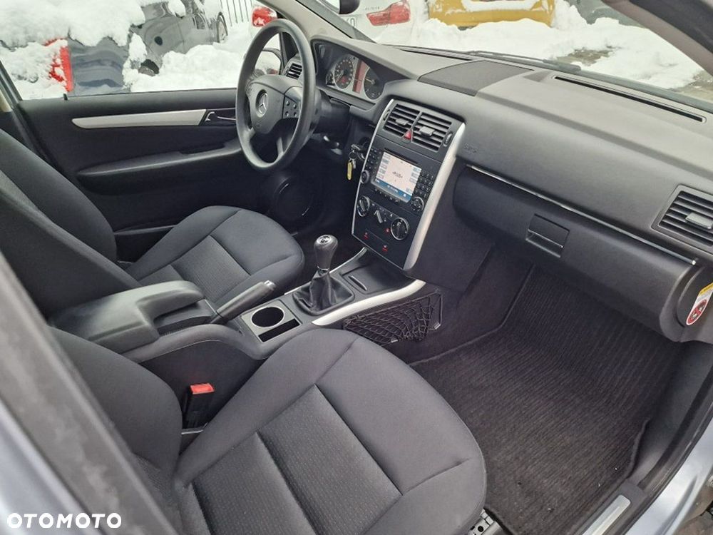 Mercedes-Benz Klasa B - 19