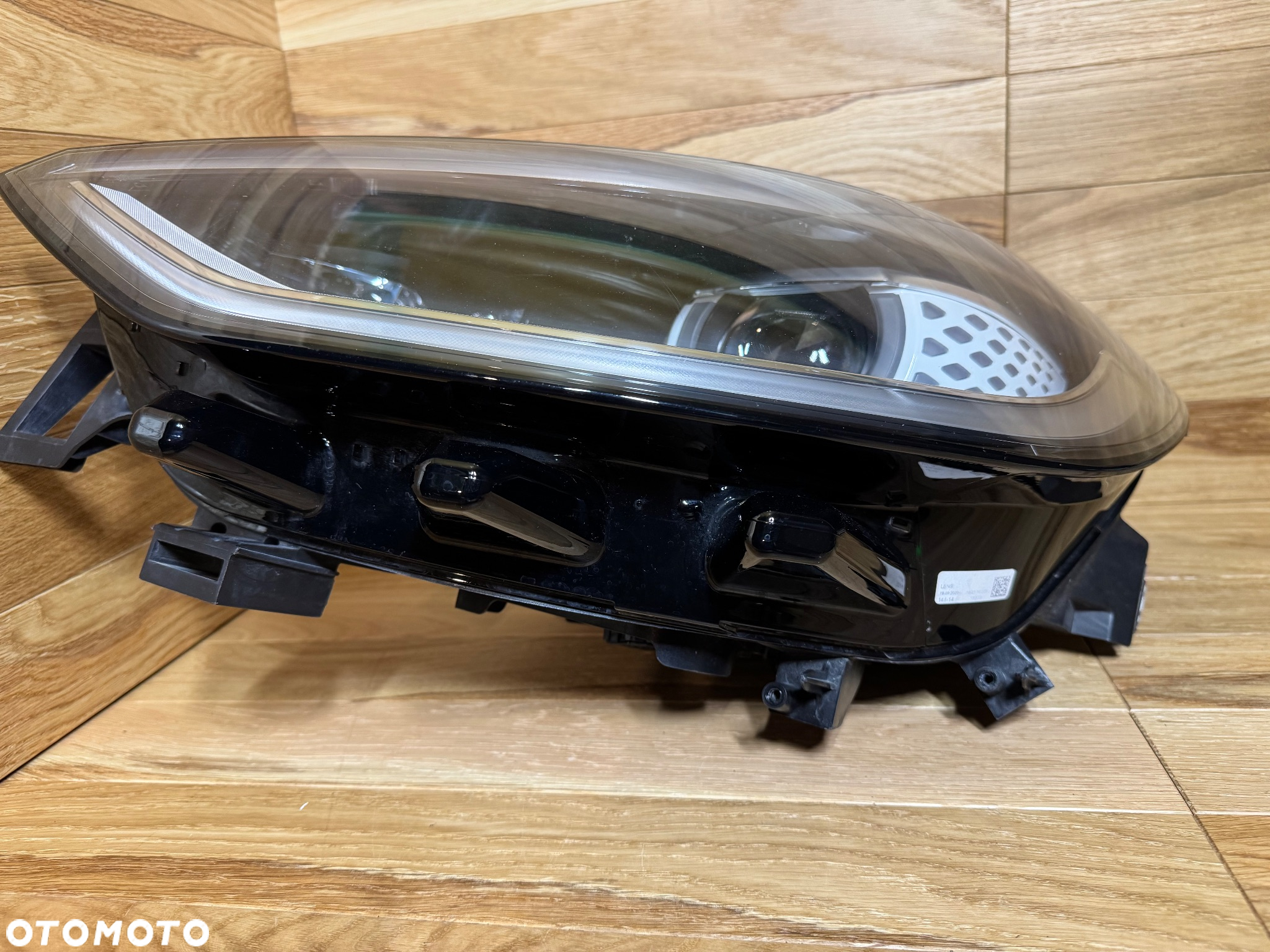 VW ID3 LAMPA LEWY PRZÓD FULL LED 10B941035A - 8