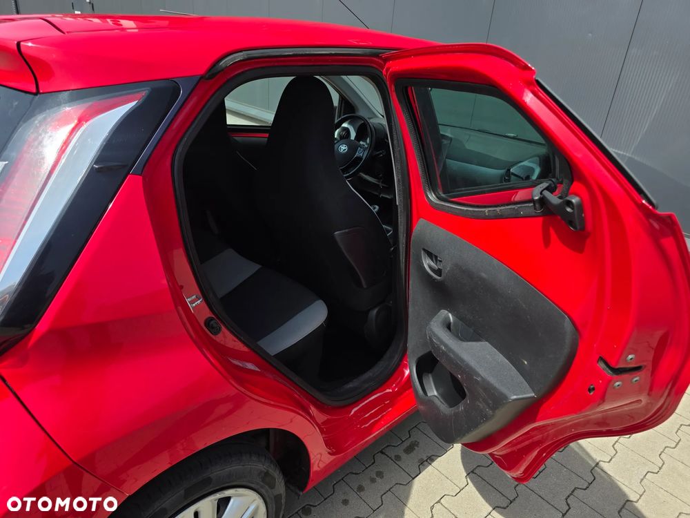 Toyota Aygo 1.0 VVT-i Sprint EU6 - 16