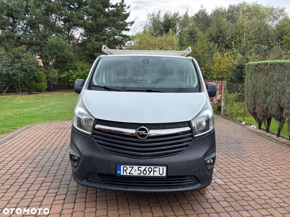 Opel Vivaro - 8