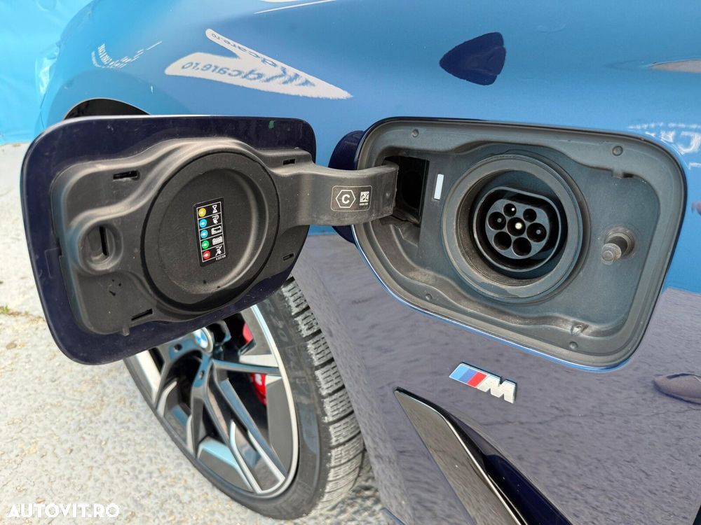 BMW Seria 5 530e xDrive AT PHEV - 24