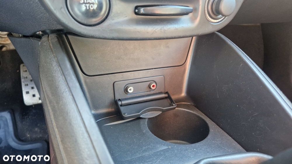 Renault Fluence 2.0 16V Sport Way - 25