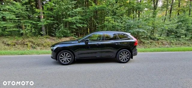 Volvo XC 60 B5 B AWD Plus Dark - 4