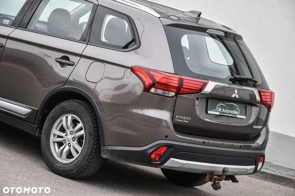 Mitsubishi Outlander 2.0 City Style 2WD - 12