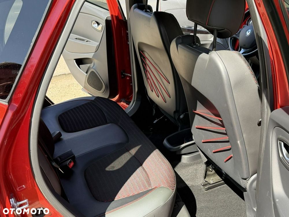 Renault Captur - 25