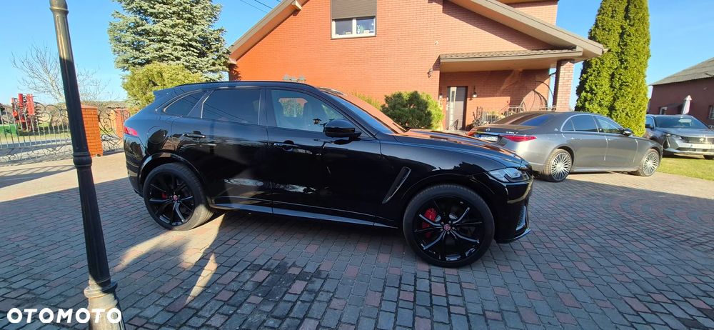 Jaguar F-Pace 5.0 V8 P550 AWD SVR - 4